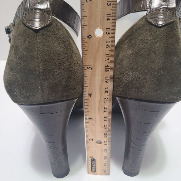 Linea Paolo Suede Pump with Ankle Strap Size‎ 11.5 main image 5